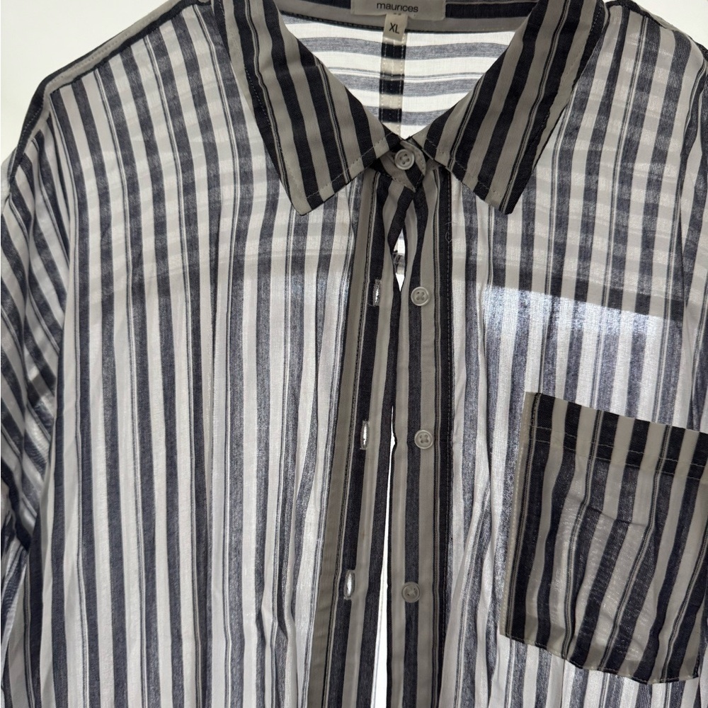 Maurices Monochrome Striped Button-Down Shirt - Picture 4 of 4